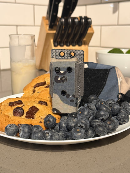 Blueberry pistol pouch